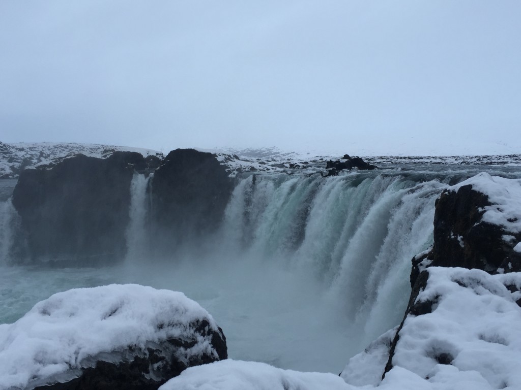 66northtraveler-iceland-godafoss-waterfall-myvatn